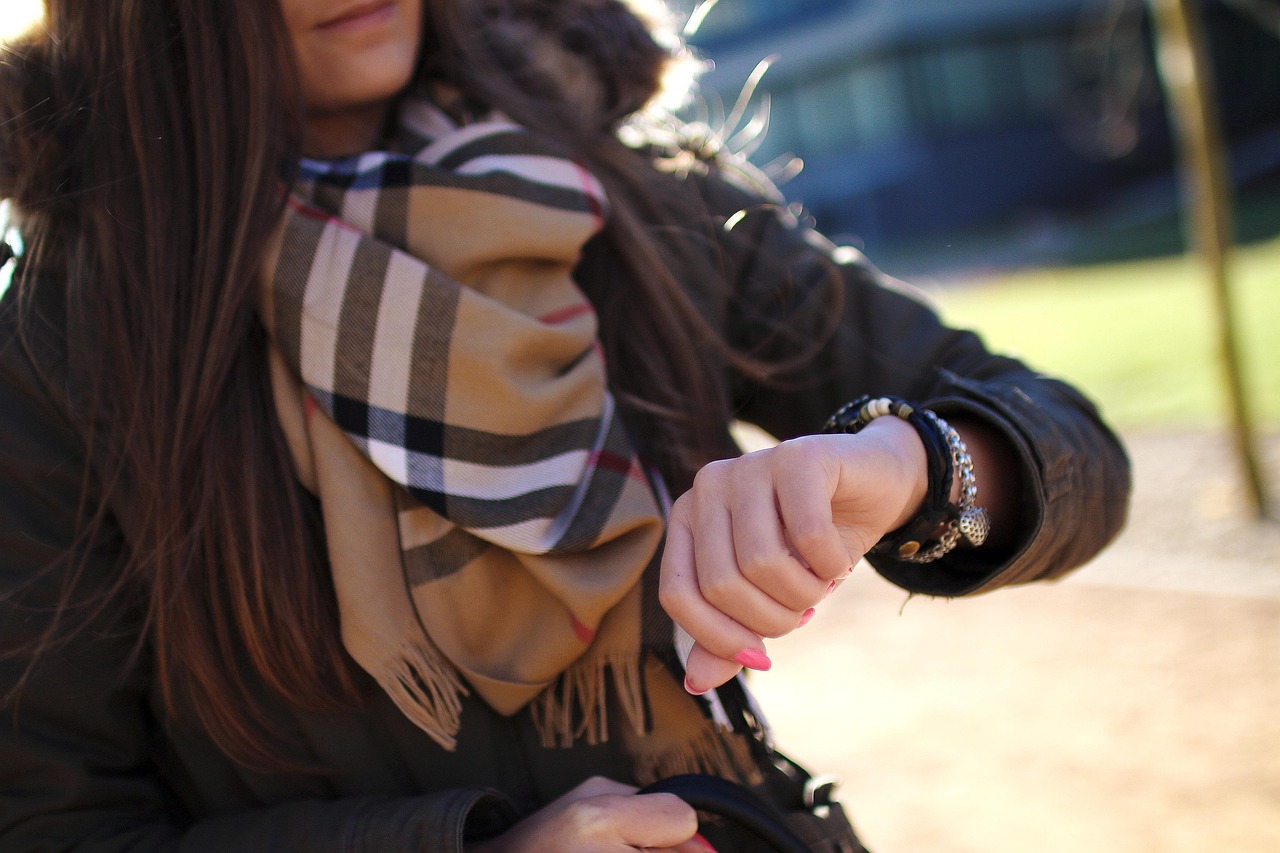 watch, time, bracelet, hand, young, girl, woman, fashion, scarf, burberry, brunette, people, jacket, cold, bracelet, burberry, burberry, burberry, burberry, burberry