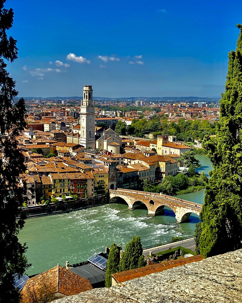 canal, city, travel, tourism, europe, verona, italy, veneto, italia, adige, etsch, ponte pietra, verona, verona, verona, verona, verona