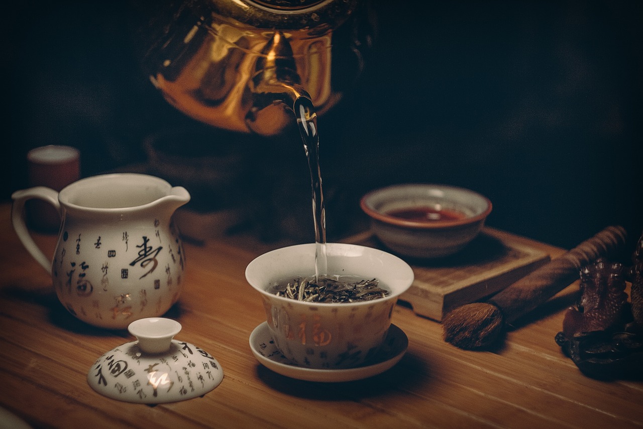 tea, cup, pot, tea leaves, pour, pouring, pouring tea, tea time, tea ceremony, beverage, hot tea, drink, tea cup, kitchenware, teapot, traditional, black tea, green tea, tea, tea, tea, tea, tea, green tea, green tea, green tea