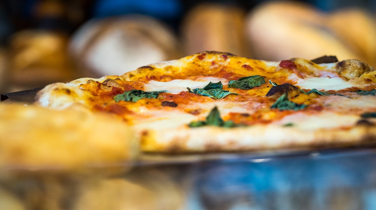 pizza, food, restaurant, italian, pizzeria, lunch, delicious, tasty, menu, cheese, kitchen, mozzarella, pizza italiana, pizza, pizza, pizzeria, pizzeria, pizzeria, pizzeria, pizzeria