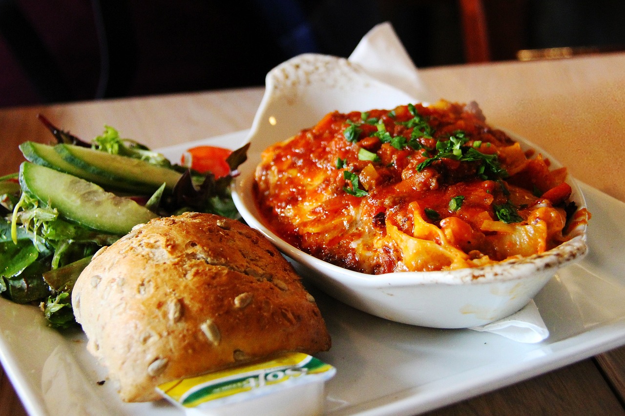 lasagne, lasagna, lunch, dinner, bread, travel, norwegian food, oslo, norway, europe, scandinavia, lasagne, lasagna, lasagna, lasagna, lasagna, lasagna
