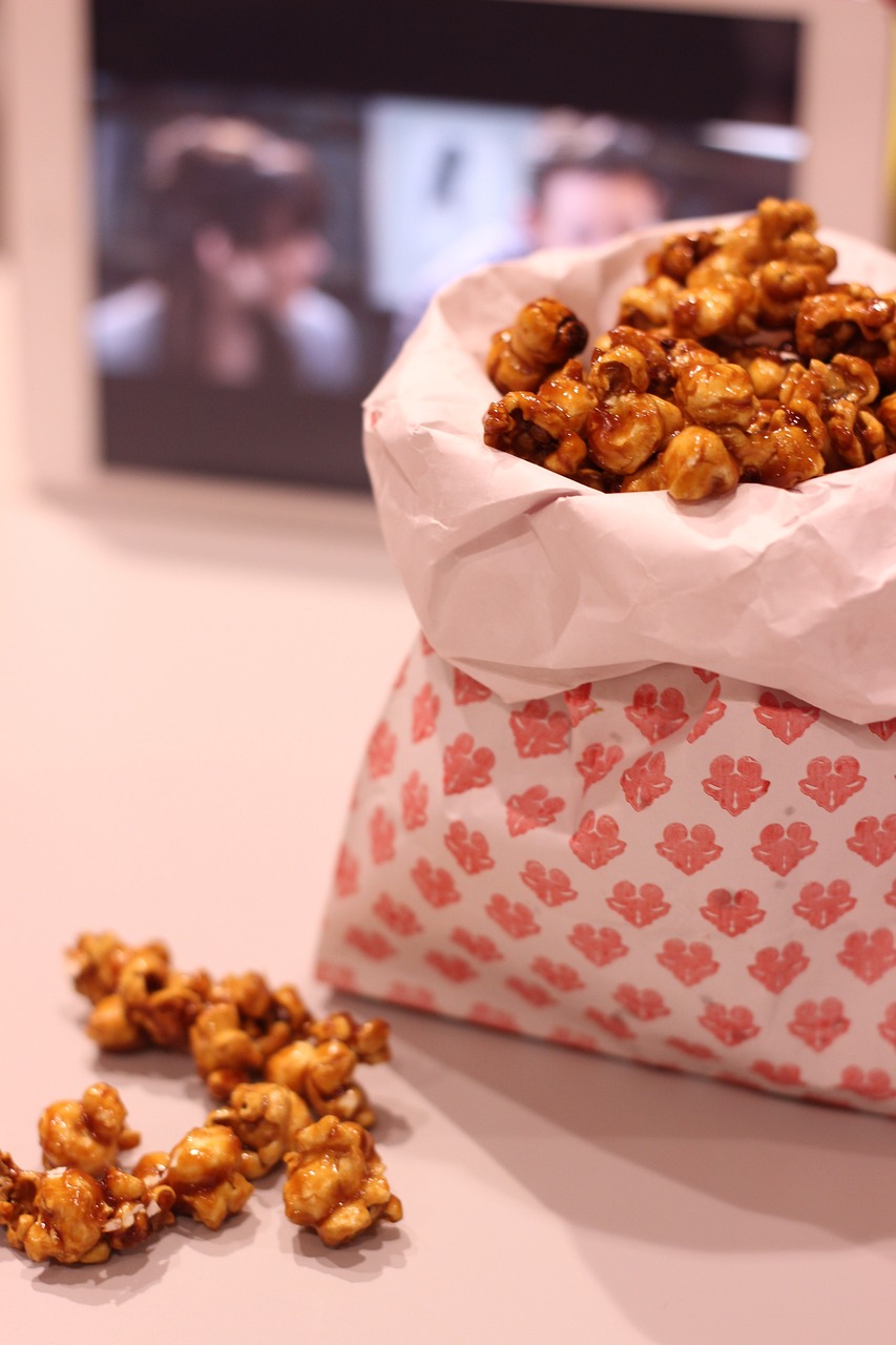 pop-corn, caramel, snack, caramelized, golden, tasty, caramel, caramel, caramel, caramel, caramel, snack